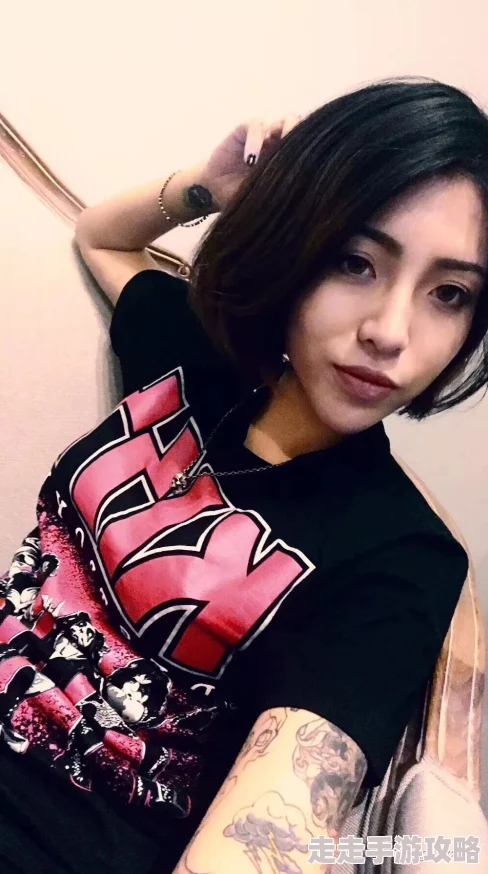 松雪佳苗纹身师用艺术传递情感与故事让每个生命都绽放独特光彩