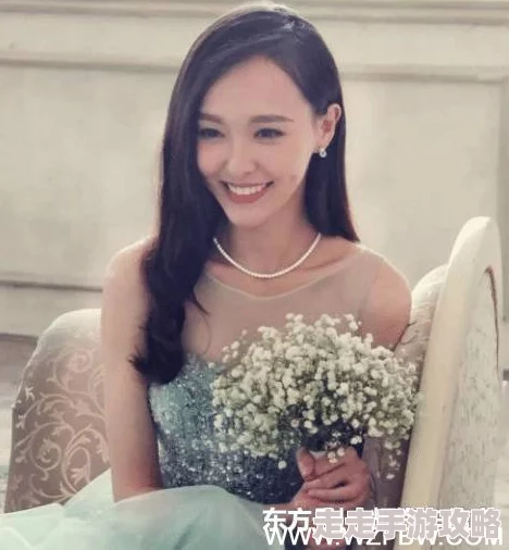 校花小希小希勇闯娱乐圈意外结识神秘金主