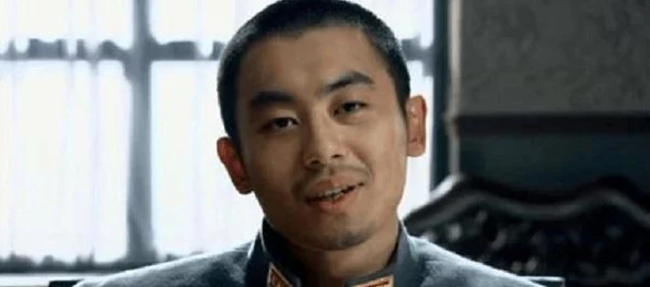 皇室战争突破新高度！4000分必备：龙卷风强化版胖墓卡组惊喜分享，策略大公开！
