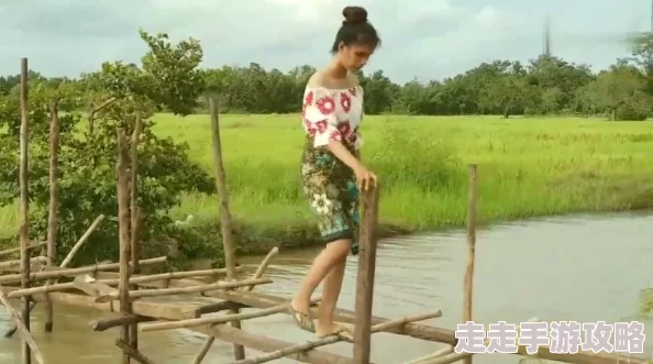 美女挤奶秘无遮挡展现传统技艺传承弘扬乡村生活美好