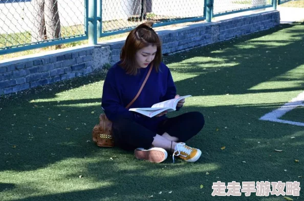 體育生學長打飛機Gay新增宿舍場景及互動劇情 體育生學長打飛機Gay新增宿舍場景及互動劇情