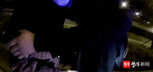 被合租糙汉室友cao到哭h现已更新番外甜蜜日常和隐藏剧情